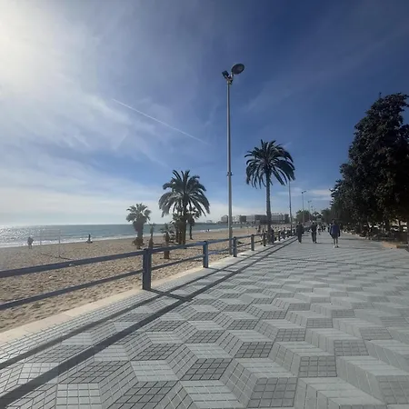 Playa Del Postiguet Y Centro 2 By Turihome Alicante